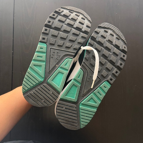 Nike Women's Air Max Correlate Running Shoes W8.5 - Picture 3 of 6